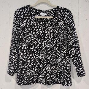 Chicos Cotton Tee Size L Black White Women Animal Print V-Neck 3/4 Sleeves